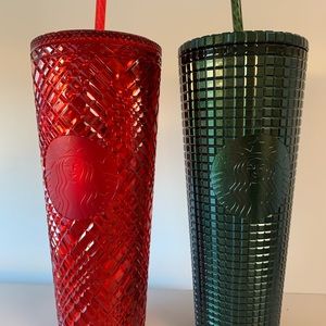 2️⃣ Holiday 2021 Starbucks Cold Cups